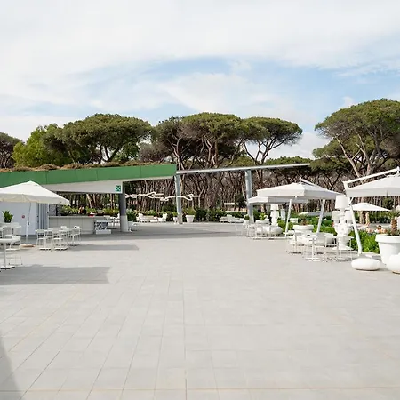 Glamping Rome * Ostia Antica